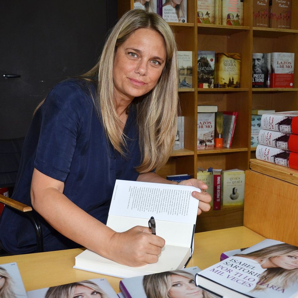 Isabel Sartorius \'Por Ti Lo Haria Mil Veces\' Book Signing