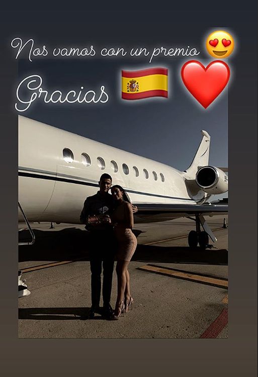 Cristiano Ronaldo y Georgina Rodríguez, recibidos como 'leyendas' en su vuelta exprés a Madrid