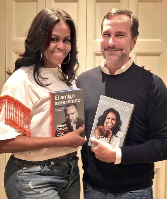 Michelle Obama y James Costos