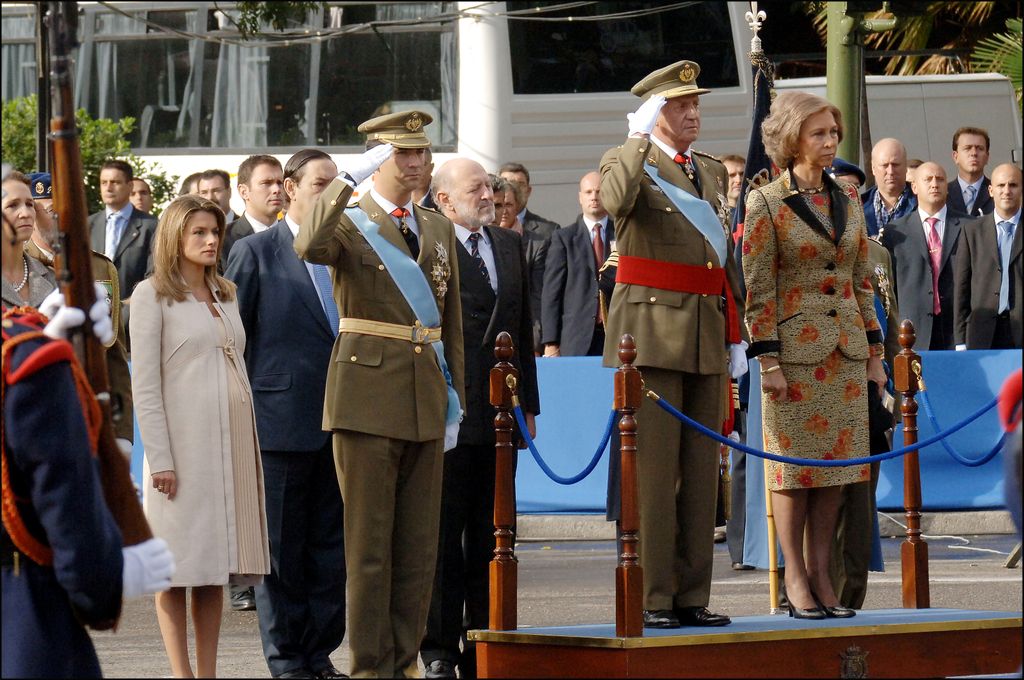 Los reyes Felipe y Letizia en el día de la Hispanidad de 2005