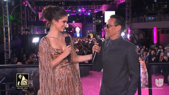 Nadia Ferreira y Marc Anthony en Premio Lo Nuestro