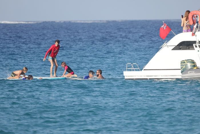 Borja Thyssen y Blanca Cuesta, primeras vacaciones en familia tras el nacimiento de su hija India