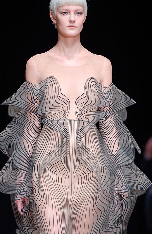 detalles_alta_costura_paris_Van_Herpen_6a