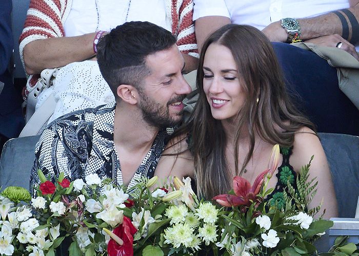 Silvia Alonso y David Broncano sonriendo