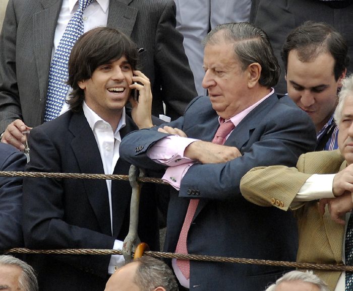 Fernando Falcó, marqués de Cubas, con su hijo Álvaro