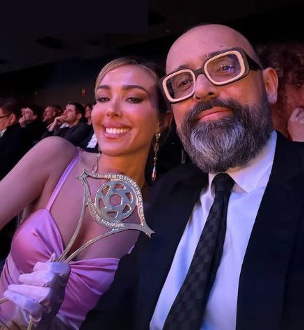 Risto Mejide y Grecia Castta celebran juntos el premio Iris del presentador