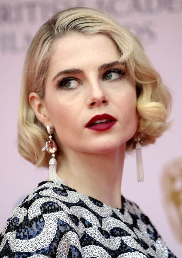 lucy boynton bob