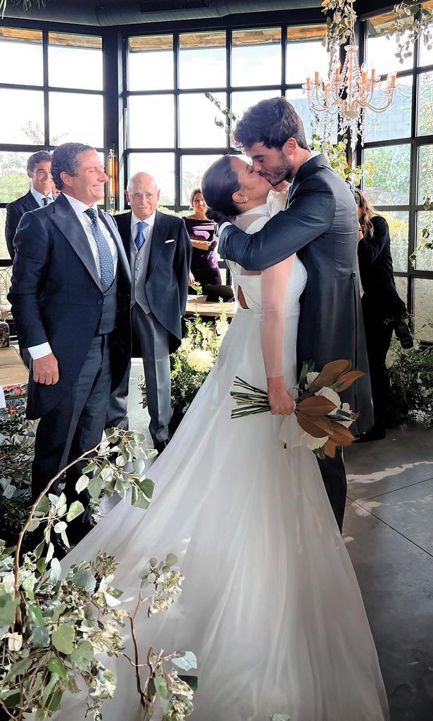 Entramos en la divertida boda de Marta Pombo y Luis Zamalloa