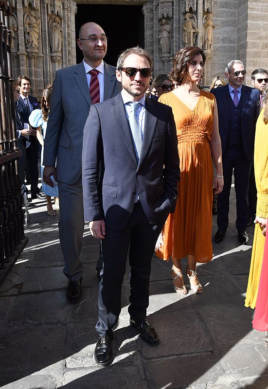 Francisco de Borbón, muy emocionado en su boda con Sophie Karoly