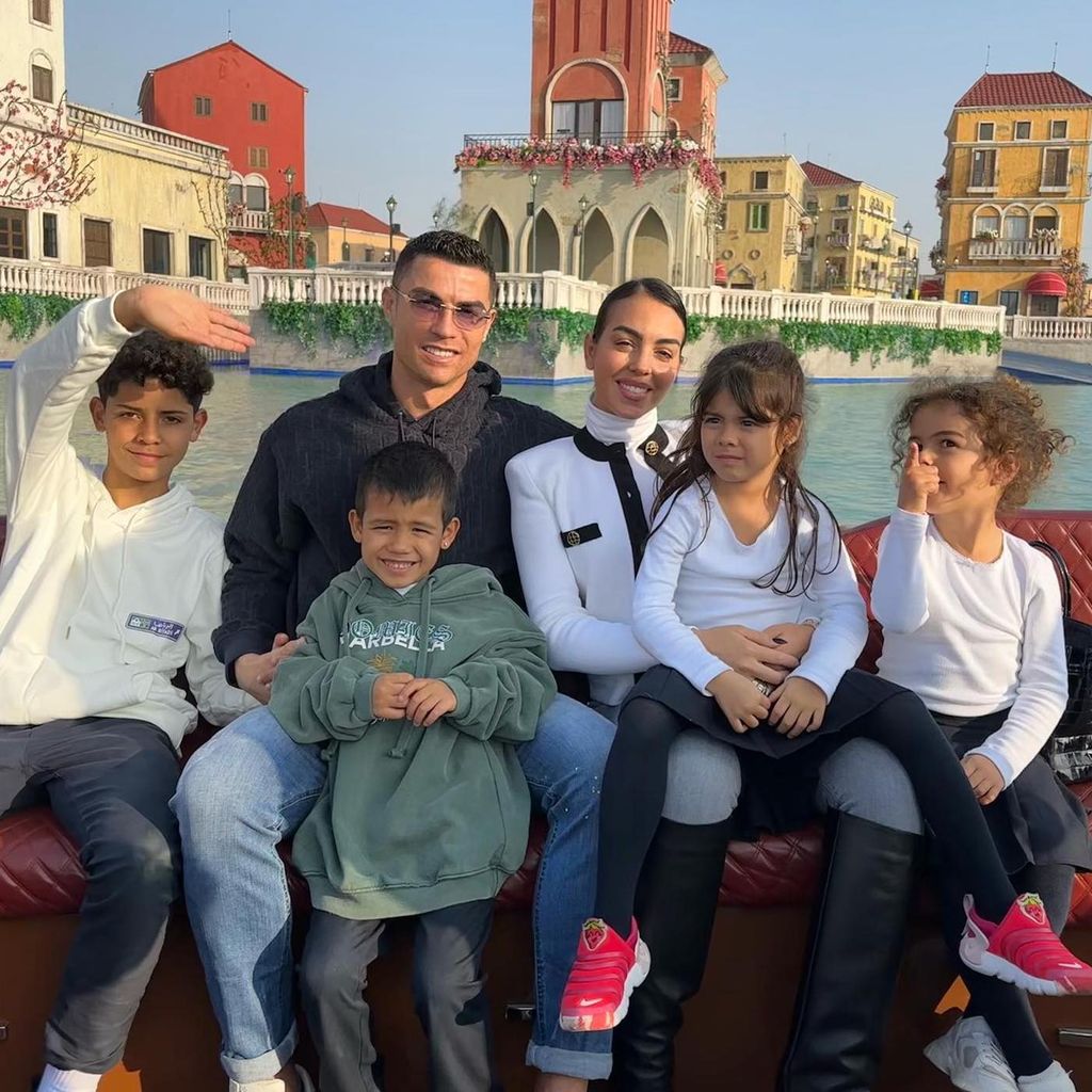 Georgina Rodríguez, Cristiano Ronaldo y sus hijos