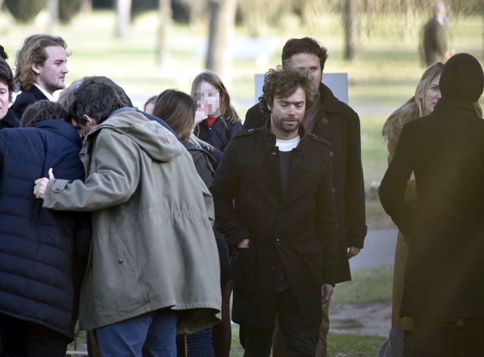 La familia de Trillizas de Oro despide a la hija mayor de María Eugenia en Argentina