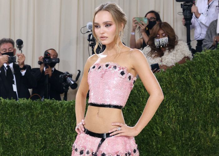 Lily-Rose Depp en la MET Gala 