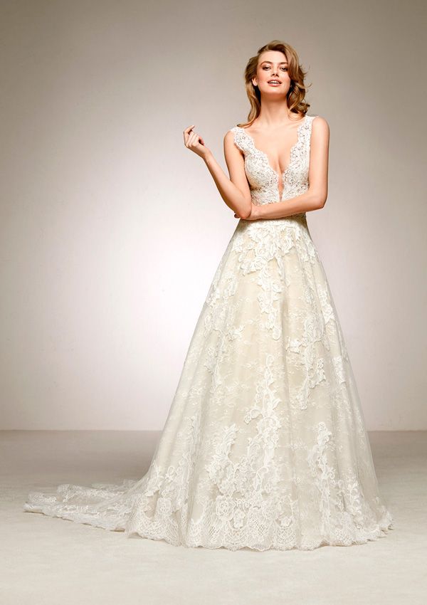 pronovias_tendencias_plunging_10a