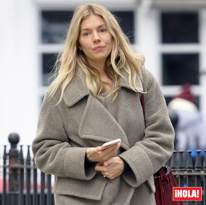 Sienna Miller, ¿se ha comprometido?