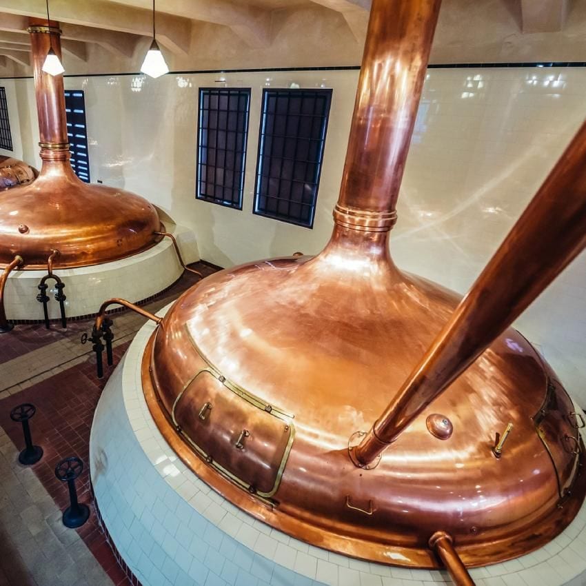 fabrica de cerveza pilsner urquell en pilsen republica checa