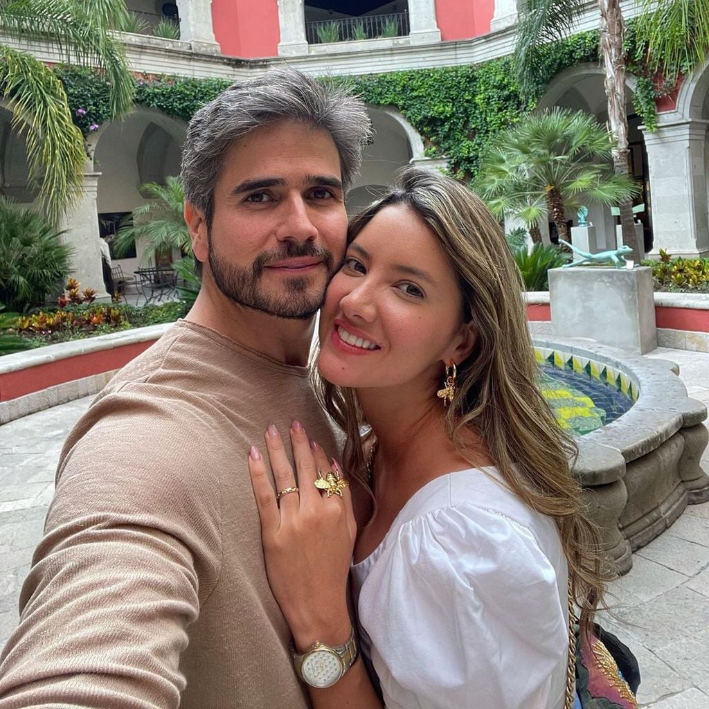 Daniel Arenas y Daniella Álvarez