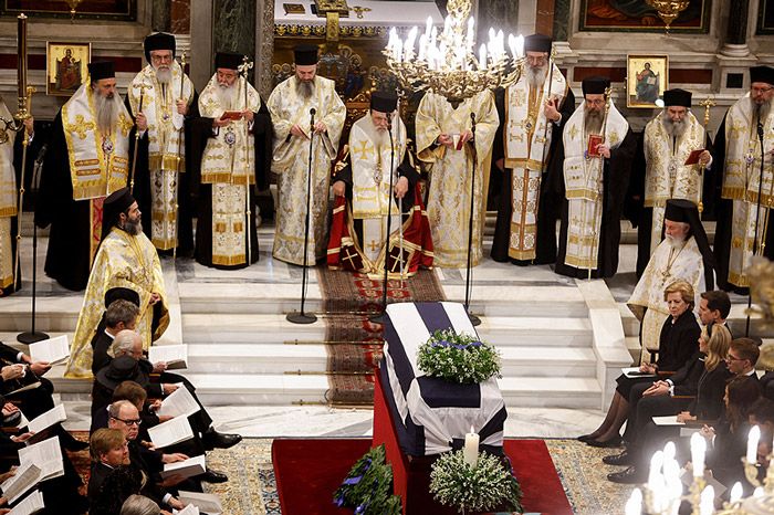 Funeral por el rey Constantino de Grecia