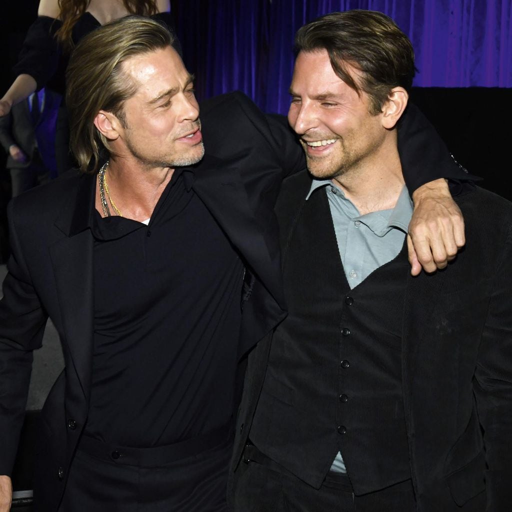 BRAD PITT Y BRADLEY COOPER HOLA4099