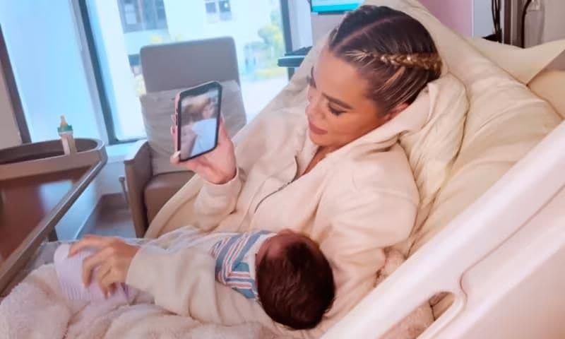 Khloé Kardashian y su bebé