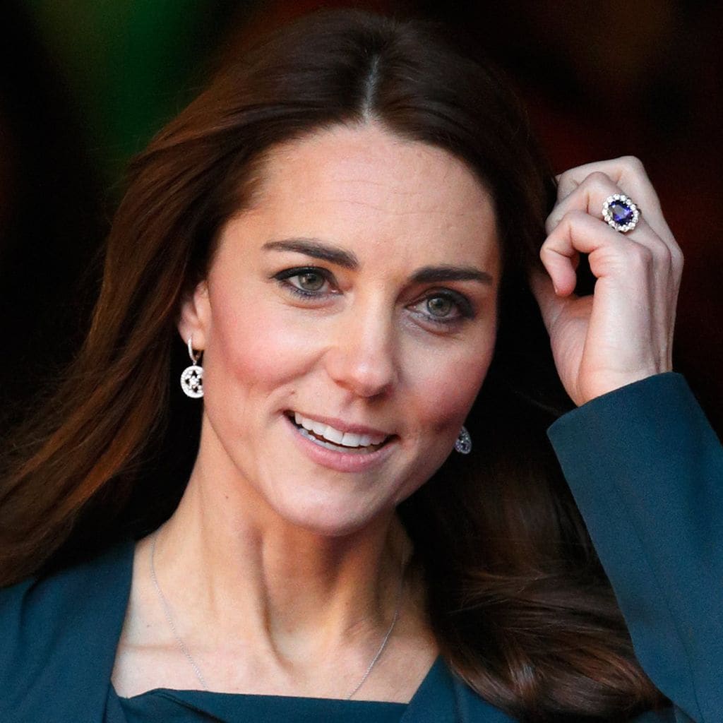 Kate Middleton con su anillo de compromiso