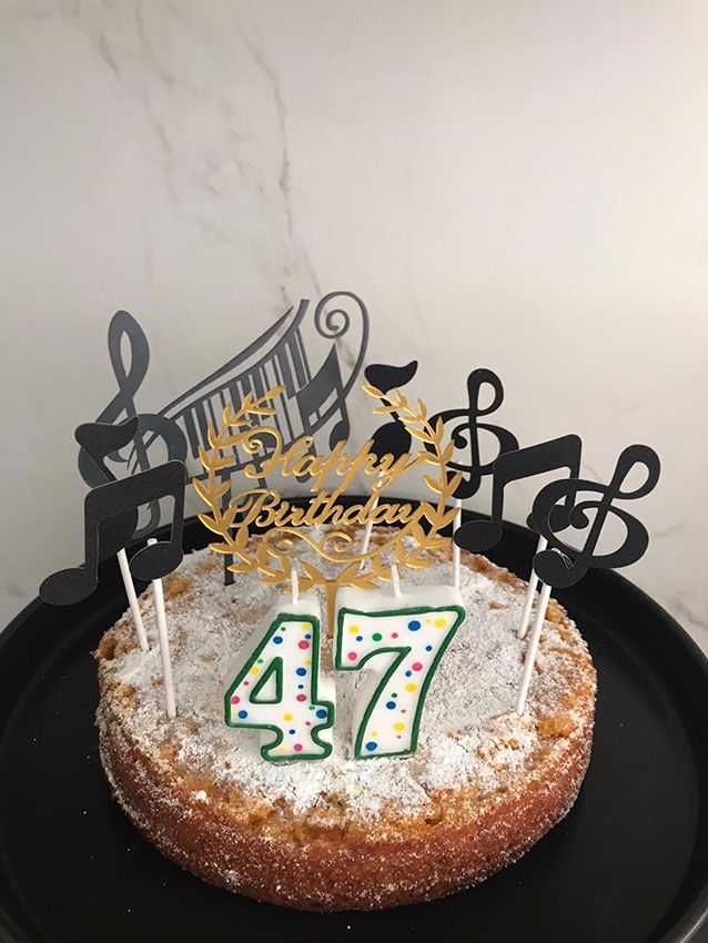 Tarta de cumpleaños de Tony Aguilar