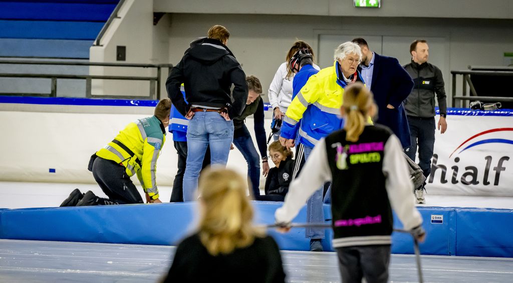 La princesa Margarita de los Países Bajos ha sufrido una caída mientras patinaba sobre hielo en Heerenveen, Países Bajos