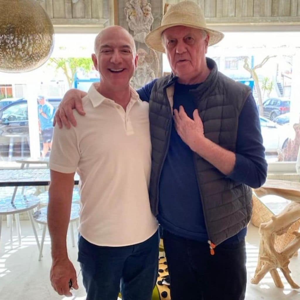 Jeff Bezos y Jacques Grange