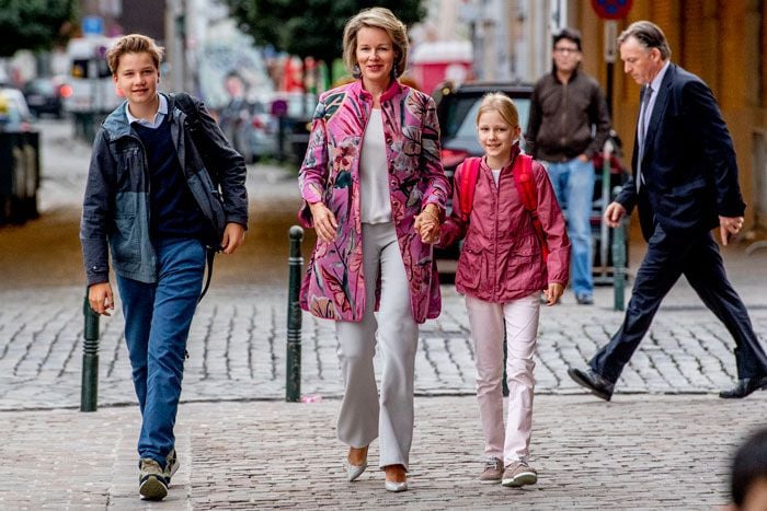 La reina Matilde de Bélgica e hijos