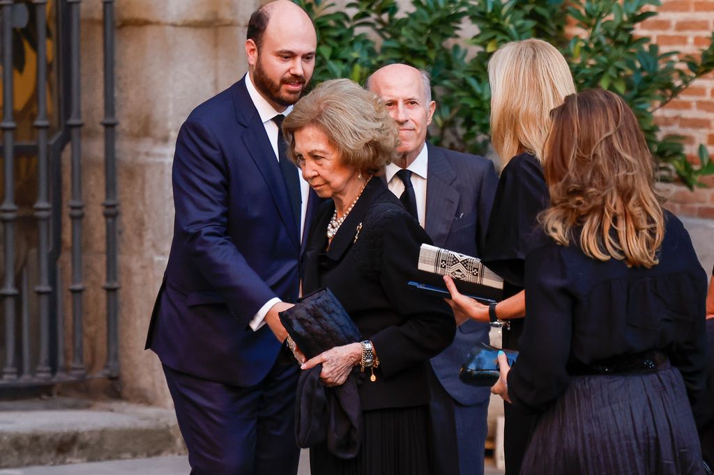 La reina Sofía y la infanta Cristina, en el funeral