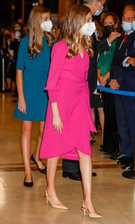 La princesa Leonor y la infanta Sofía, tras el concierto