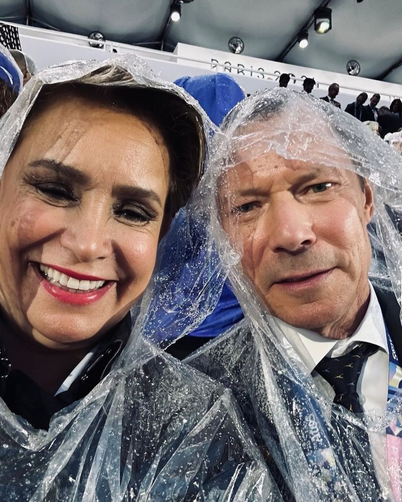 Enrique y Mará Teresa de Luxemburgo en la ceremonia de apertura de los Juegos Olímpicos de París de 2024