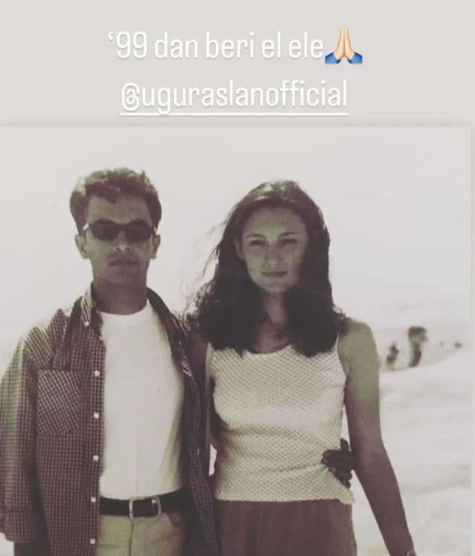 Sema Ergenekon celebró sus 25 años de casada con Ugur Aslan con una imagen de cuando comenzaron a salir