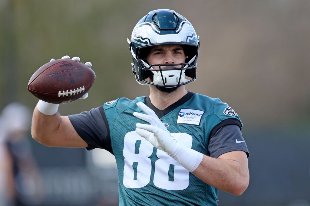 Dallas Goedert #88, de los Philadelphia Eagles 