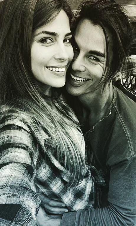 Julio Iglesias Jr. y Ariadna Romero