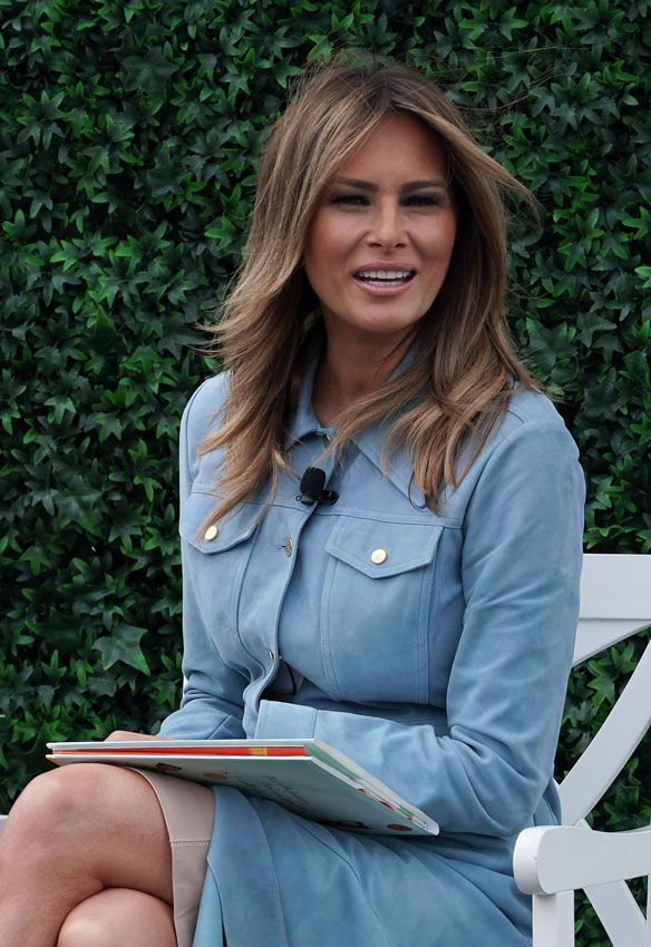 melania trump edad azul pastel pascua