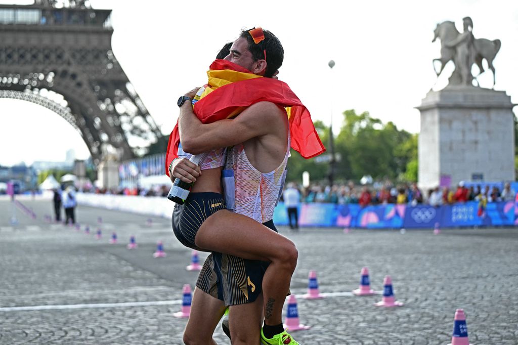 Los atletas Álvaro Martín y María Pérez se han proclamado campeones olímpicos del relevo mixto de marcha en los Jugos Olímpicos de París 2024