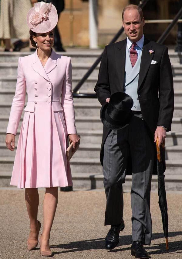 Kate Middleton con vestido rosa