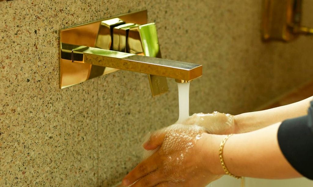 lavarse las manos previene virus