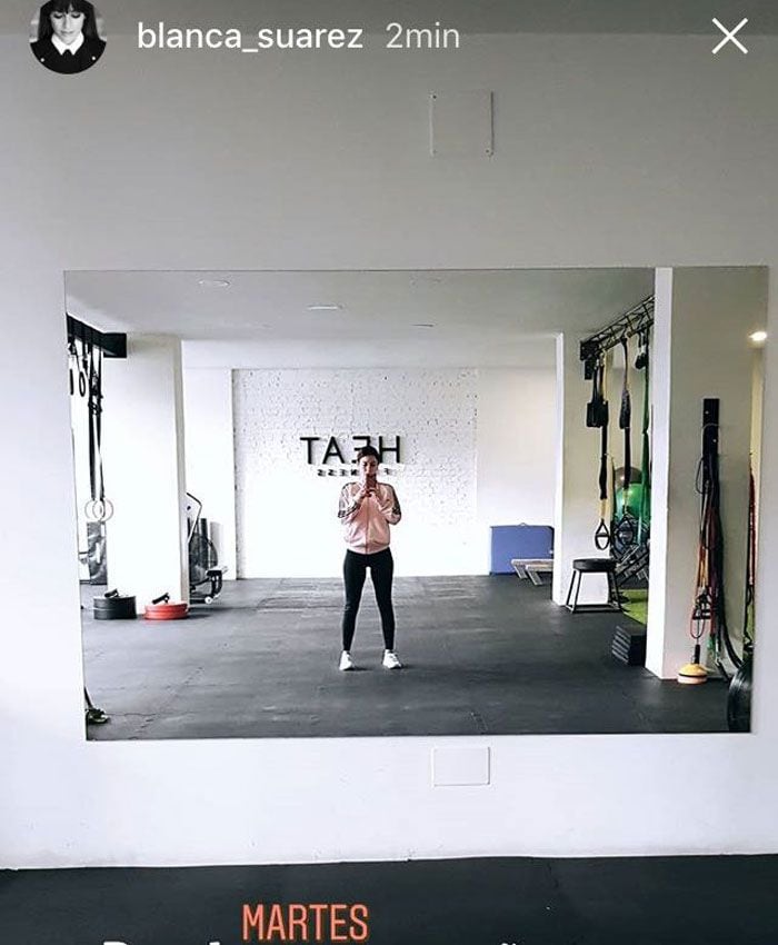 Blanca Suárez durante el entrenamiento en su gimnasio