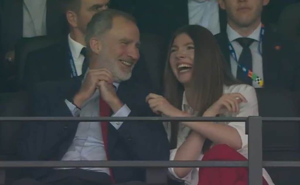 El rey Felipe y la infanta Sofía en la final de la Eurocopa en Berlín el 14 de julio de 2024