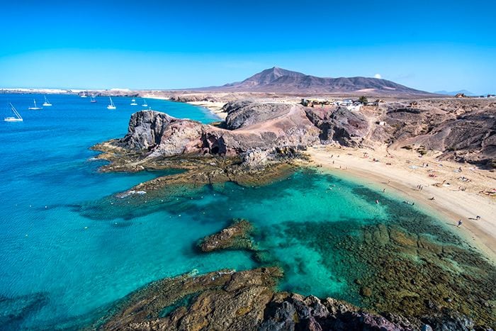 Descubre la isla de Lanzarote con Newblue