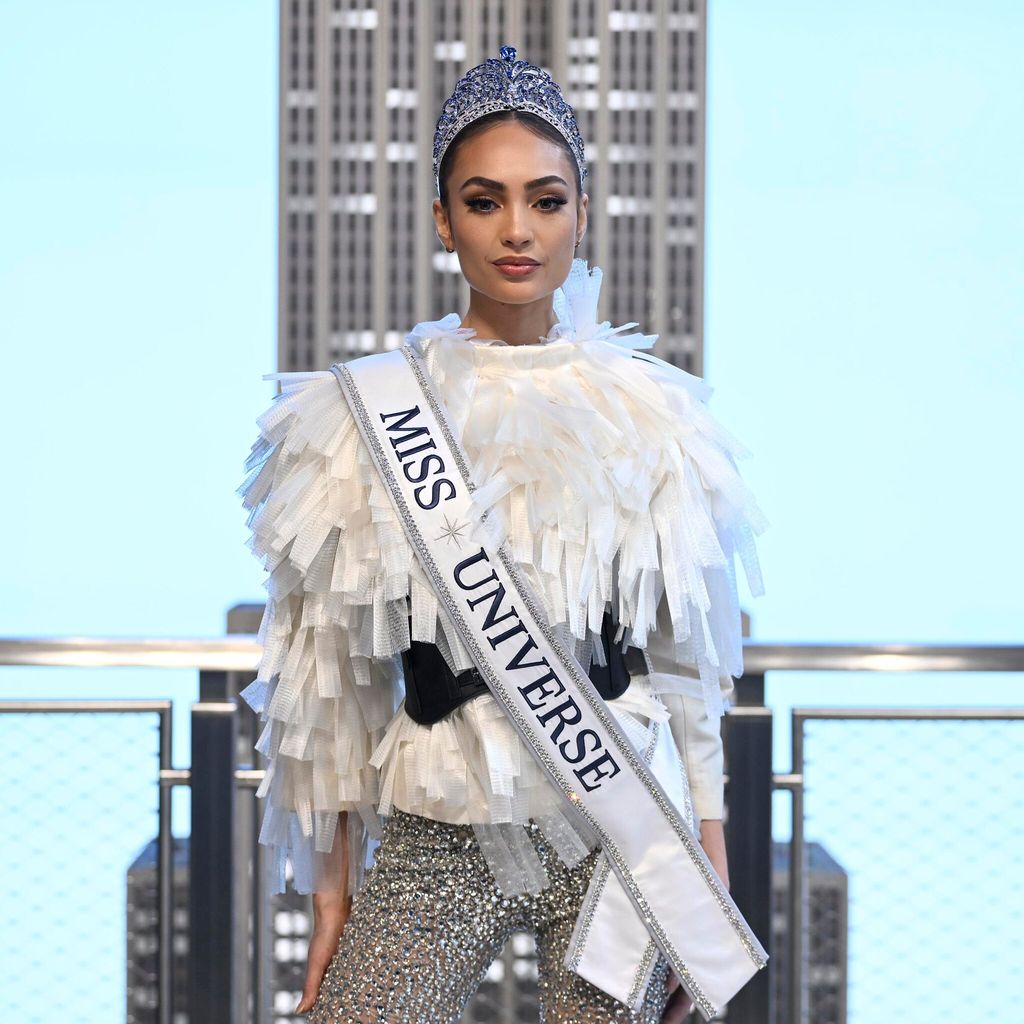 winner of miss universe 2022 r bonney gabriel visits the empire state building
