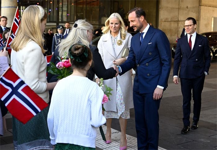 Haakon y Mette Marit de Noruega visitan Suecia