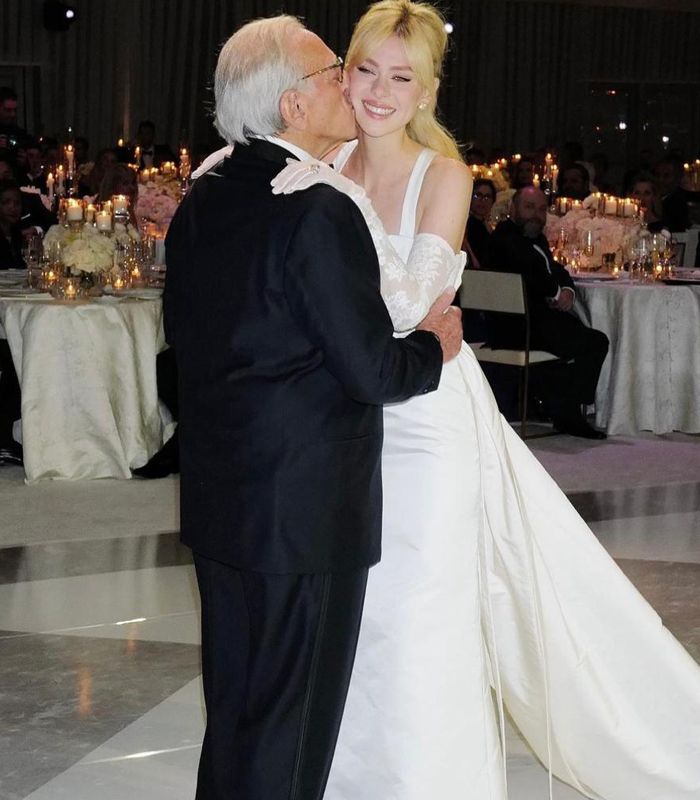 Nicola Peltz y su padre Nelson Peltz