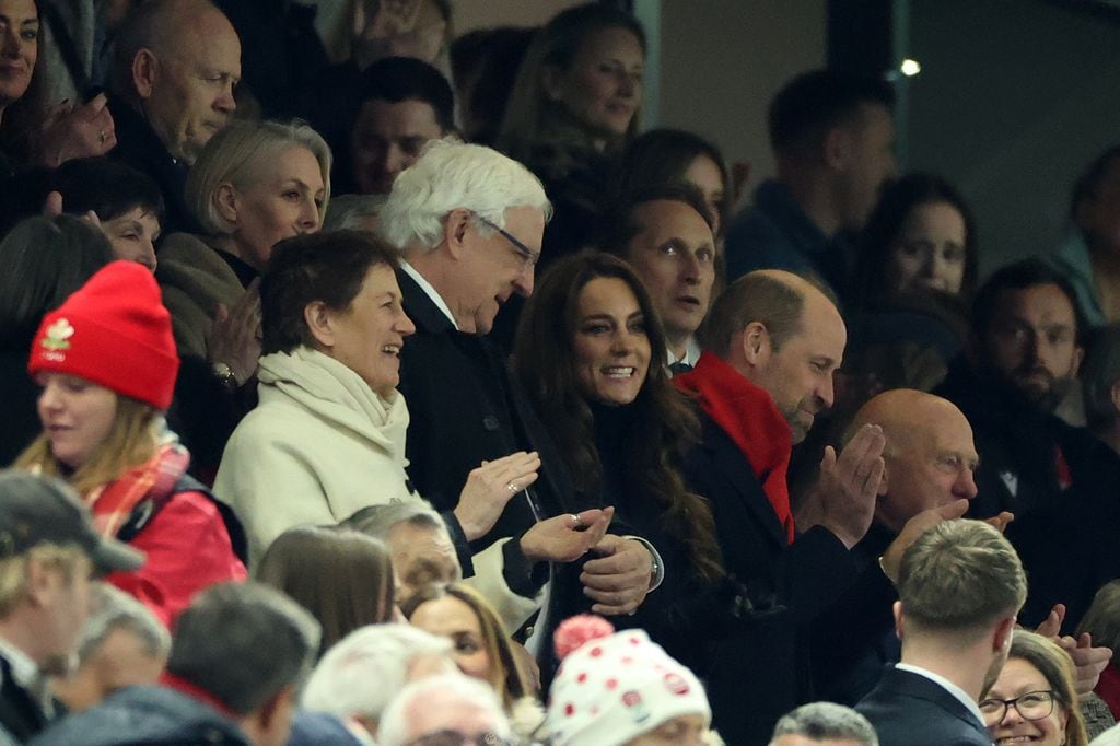 Desde los palcos, Kate Middleton y el príncipe William apoyaron a sus respectivas selecciones