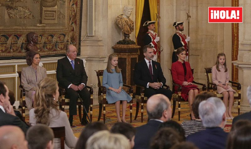 Reyes Felipe y Letizia, reyes Juan Carlos y Sofía, princesa Leonor e infanta Sofía