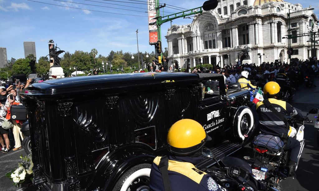 cortejo-funebre-jose-jose