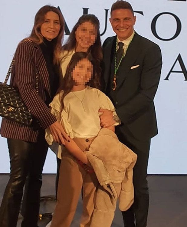 Joaquín Sánchez y su familia 