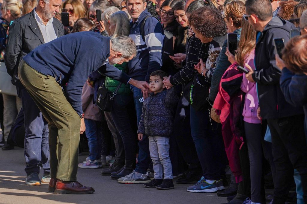 Los reyes Felipe y Letizia llegan a Utiel para visitar las zonas afectadas por la DANA