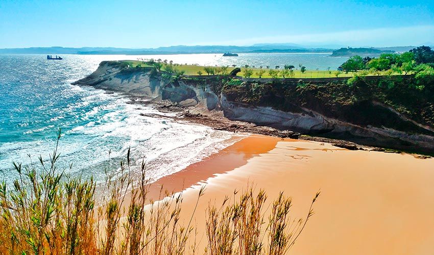 Playa de Mataleñas en Santander